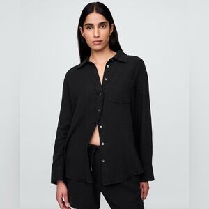 GAP Women’s Gauze Button-Up Shirt – NWT 👚✨